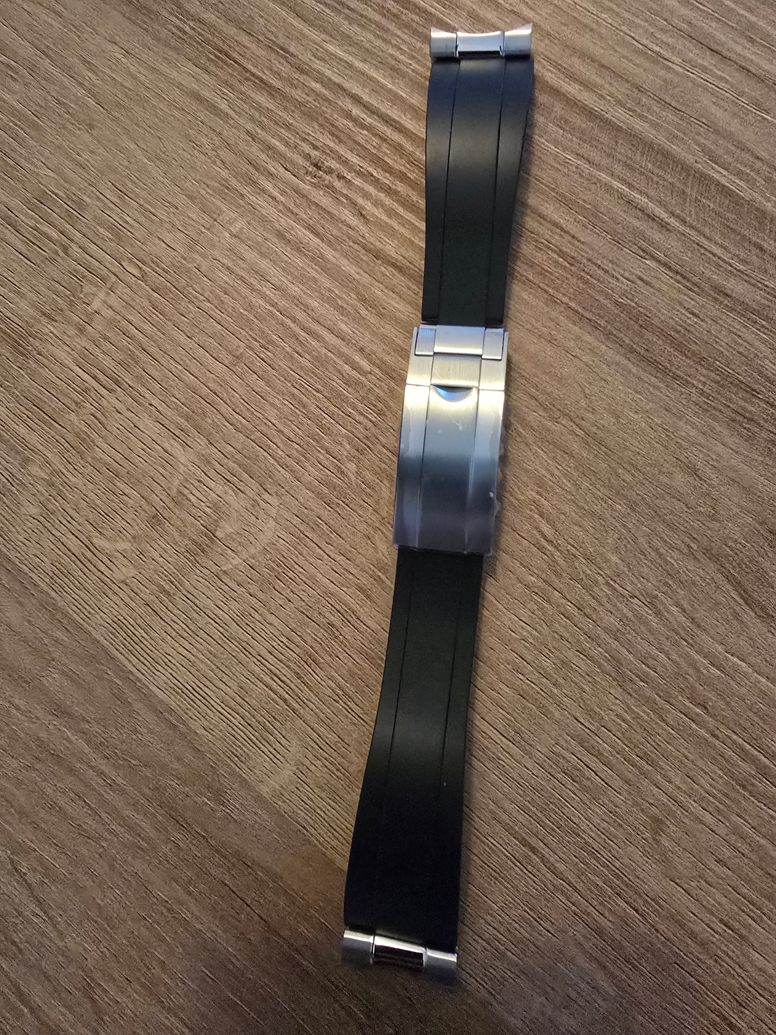 Cinturino nero gomma per orologio Mod Daytona